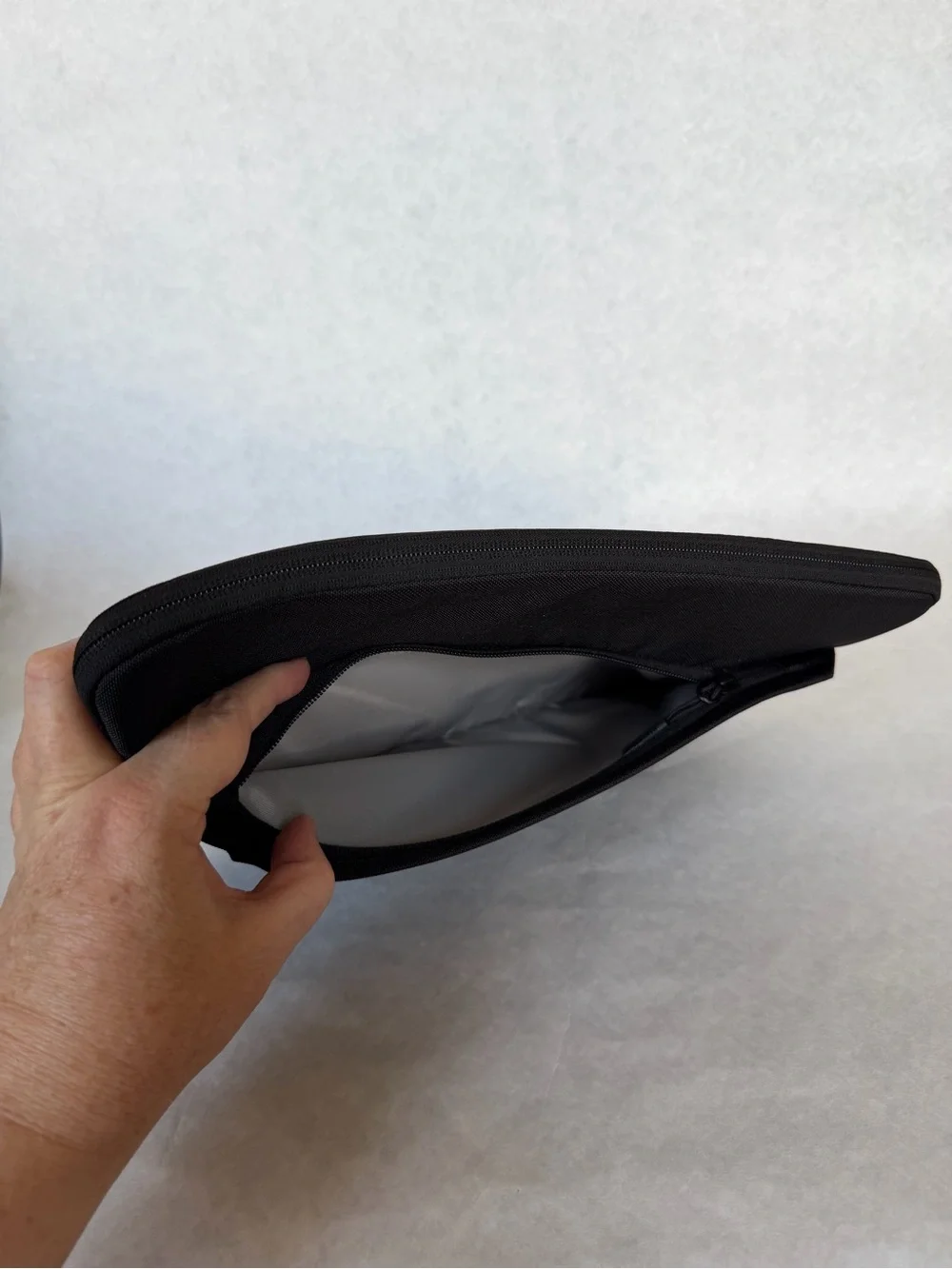 Tomtoc black protective